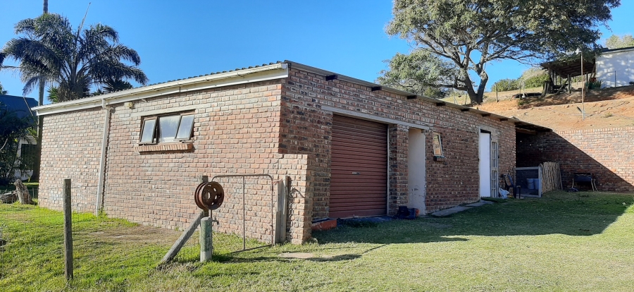 Commercial Property for Sale in Bergsig Western Cape